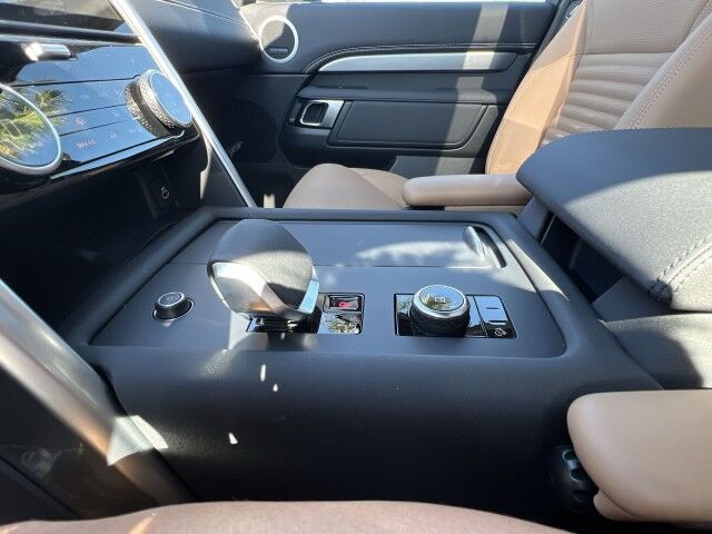 2025 Land Rover Discovery Dynamic SE San Juan TX