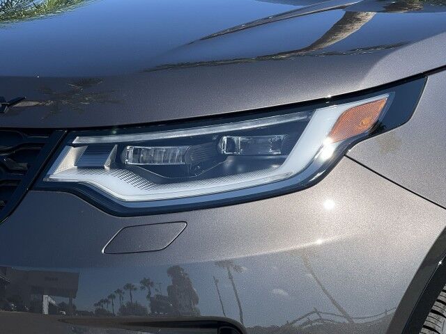 2025 Land Rover Discovery Dynamic SE San Juan TX