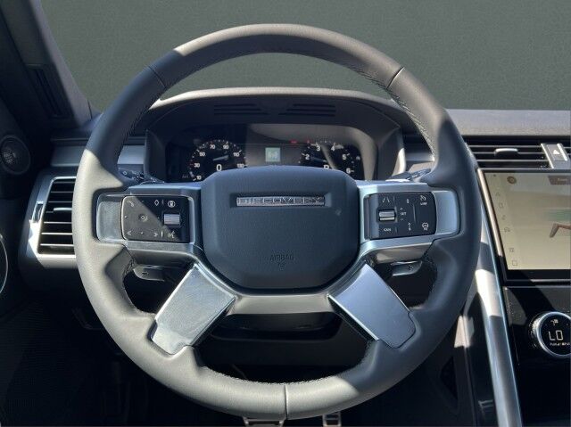 2025 Land Rover Discovery Dynamic SE San Juan TX