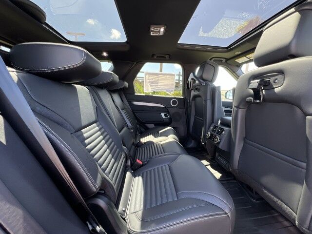 2025 Land Rover Discovery Dynamic SE San Juan TX