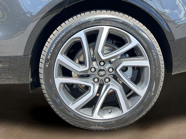 2025 Land Rover Discovery Dynamic SE San Juan TX