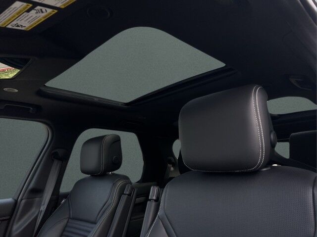 2025 Land Rover Discovery Dynamic SE San Juan TX