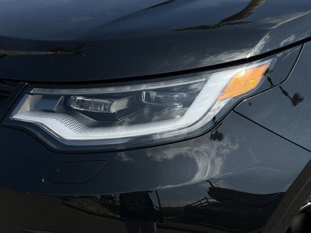 2025 Land Rover Discovery Dynamic SE San Juan TX