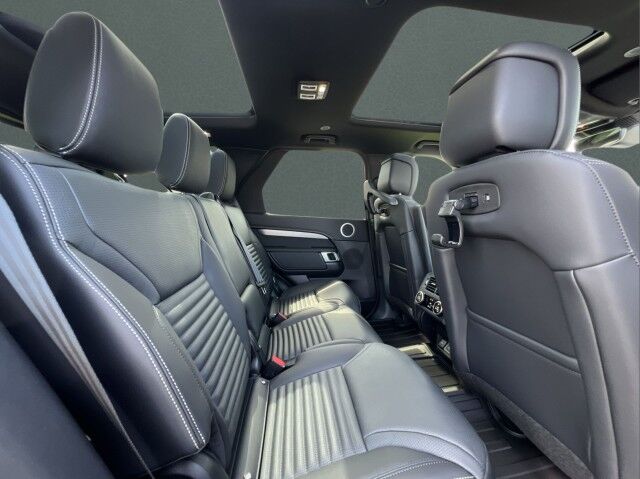 2025 Land Rover Discovery Dynamic SE San Juan TX