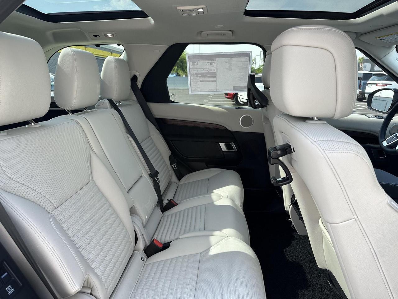 2025 Land Rover Discovery Dynamic SE Tucson AZ