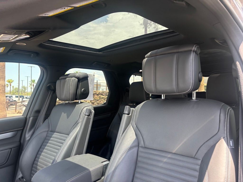 2025 Land Rover Discovery Dynamic SE Tucson AZ