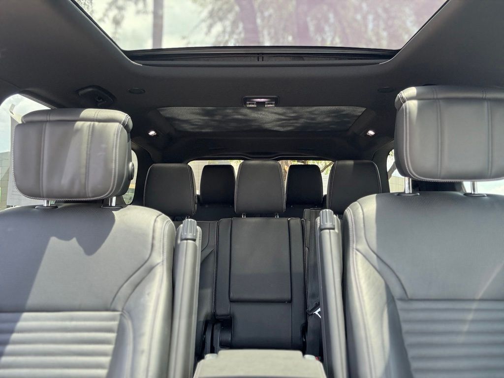 2025 Land Rover Discovery Dynamic SE Tucson AZ