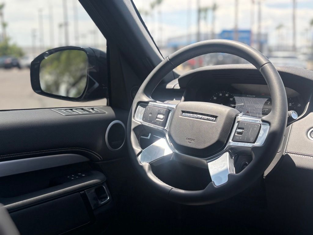 2025 Land Rover Discovery Dynamic SE Tucson AZ