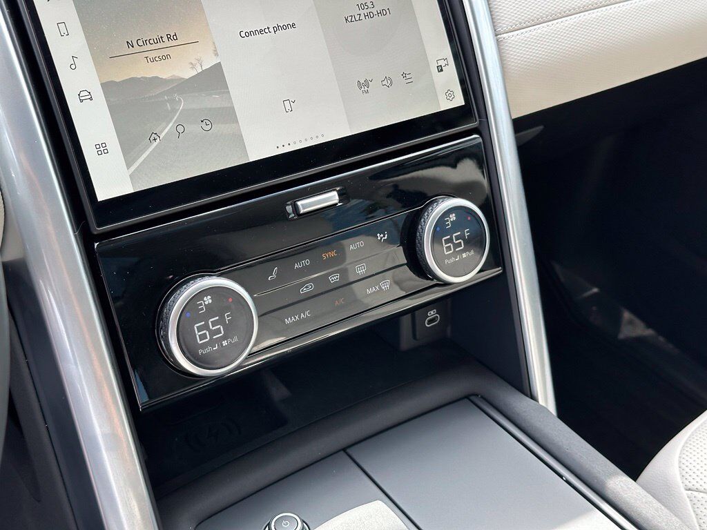 2025 Land Rover Discovery Dynamic SE Tucson AZ