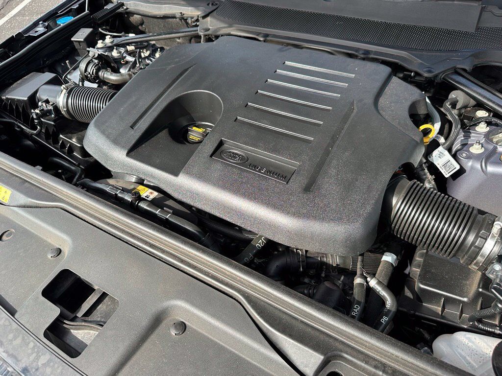 2025 Land Rover Discovery Dynamic SE Tucson AZ