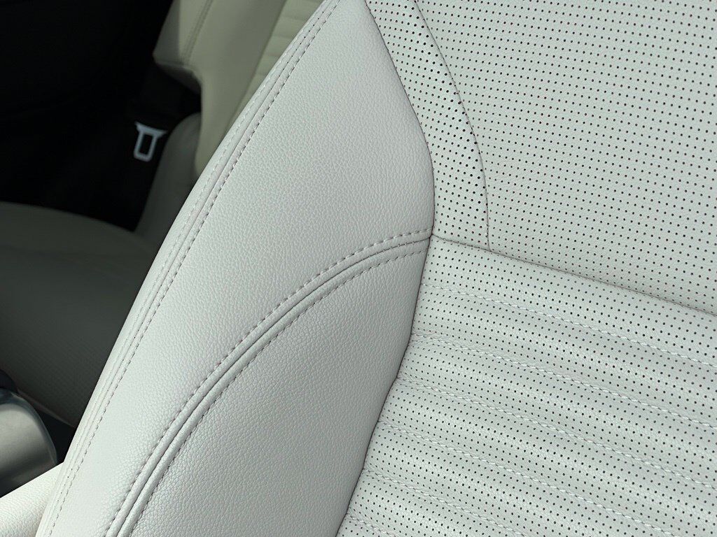 2025 Land Rover Discovery Dynamic SE Tucson AZ