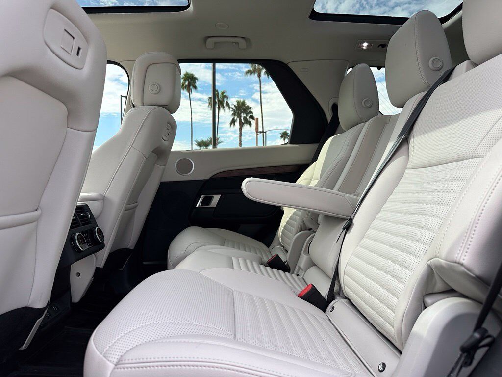 2025 Land Rover Discovery Dynamic SE Tucson AZ
