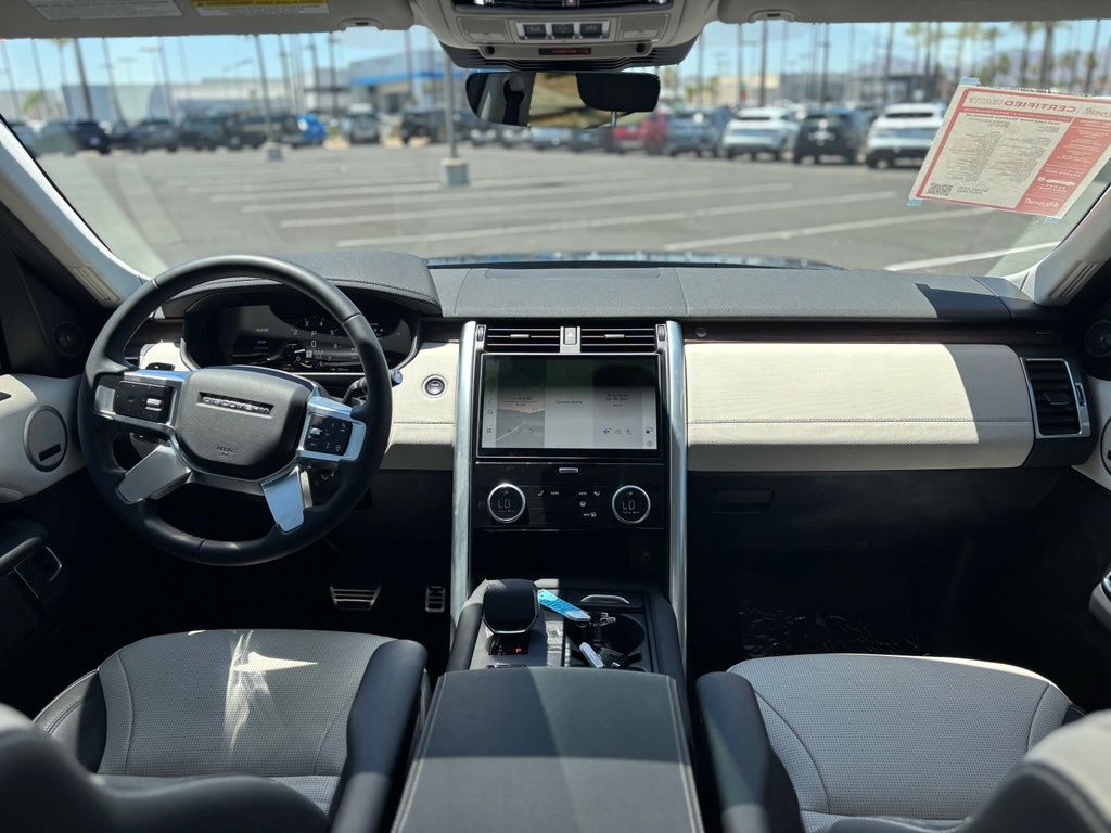 2025 Land Rover Discovery Dynamic SE Tucson AZ