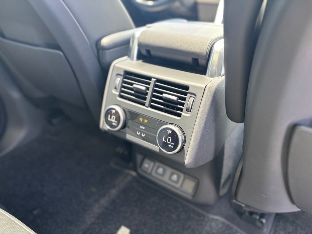 2025 Land Rover Discovery Dynamic SE Tucson AZ