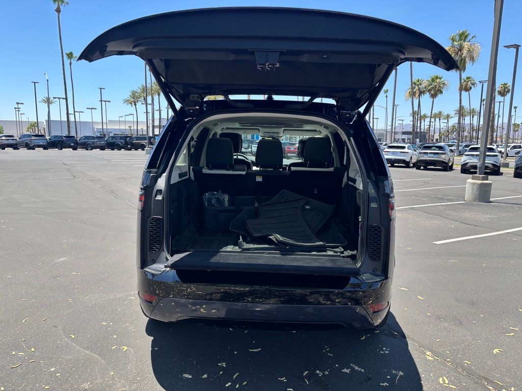 2025 Land Rover Discovery Dynamic SE Tucson AZ