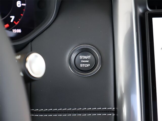 2025 Land Rover Discovery Metropolitan Edition Oshkosh WI