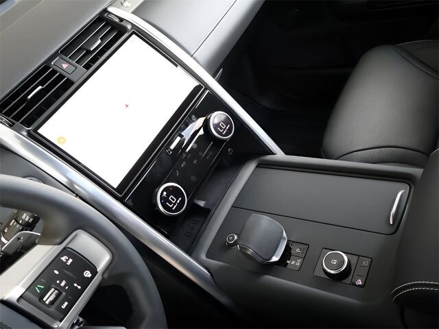 2025 Land Rover Discovery Metropolitan Edition Oshkosh WI