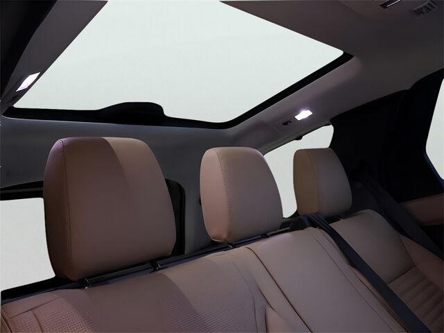 2025 Land Rover Discovery Metropolitan Edition Oshkosh WI