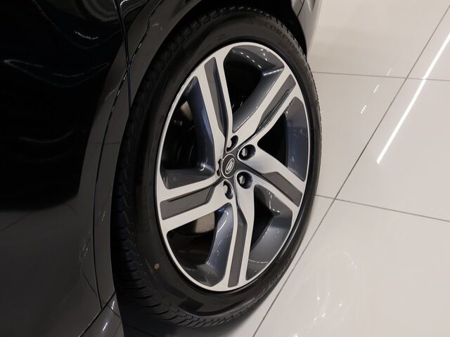 2025 Land Rover Discovery Metropolitan Edition Oshkosh WI