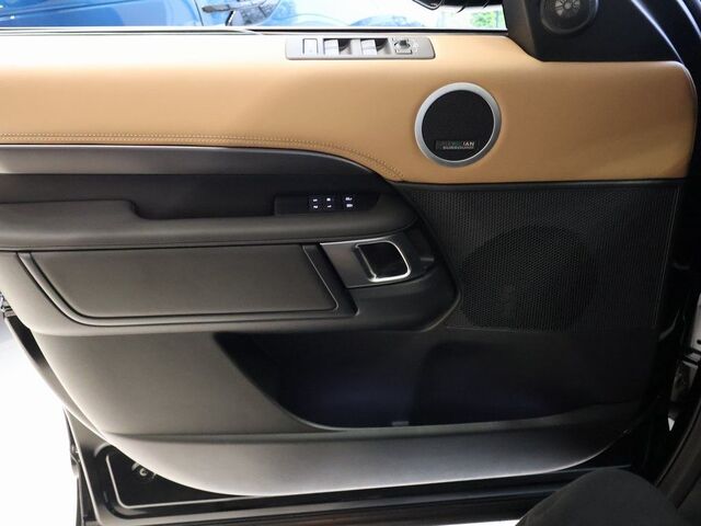 2025 Land Rover Discovery Metropolitan Edition Oshkosh WI 2025 Land Rover Discovery Metropolitan Edition Oshkosh WI