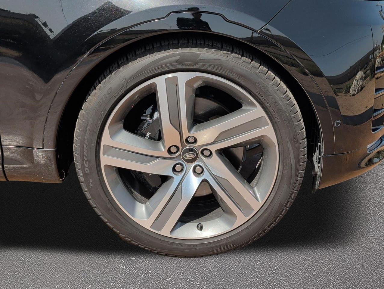 2025 Land Rover Discovery Metropolitan Edition San Juan TX