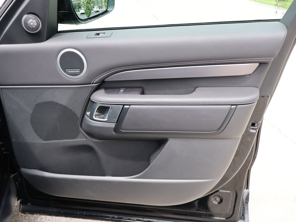 2025 Land Rover Discovery Metropolitan Edition San Clemente CA