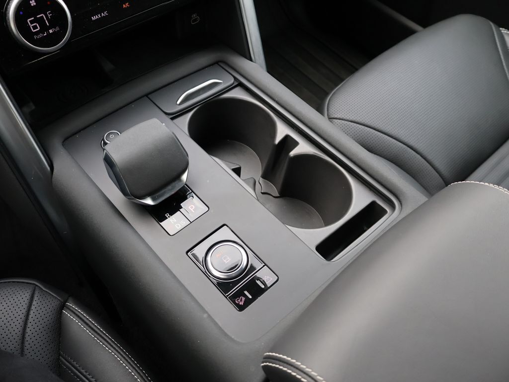 2025 Land Rover Discovery Metropolitan Edition San Clemente CA