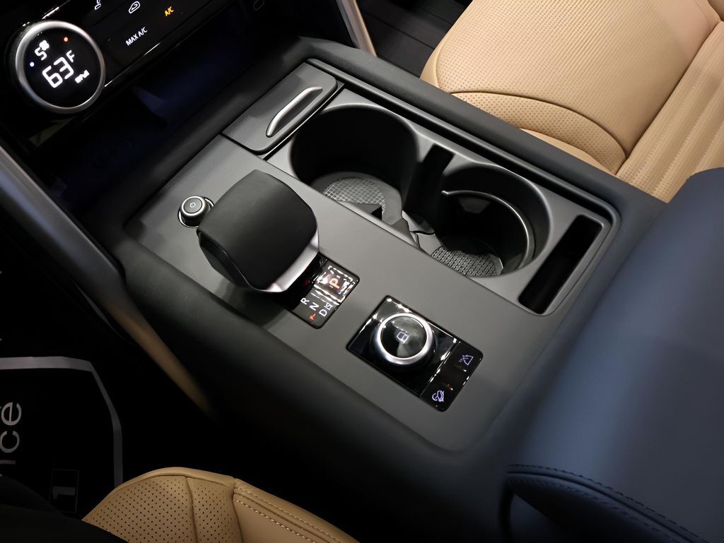 2025 Land Rover Discovery Metropolitan Edition San Clemente CA