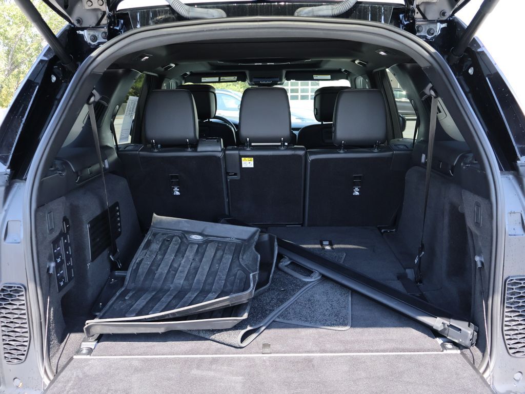2025 Land Rover Discovery Metropolitan Edition San Clemente CA