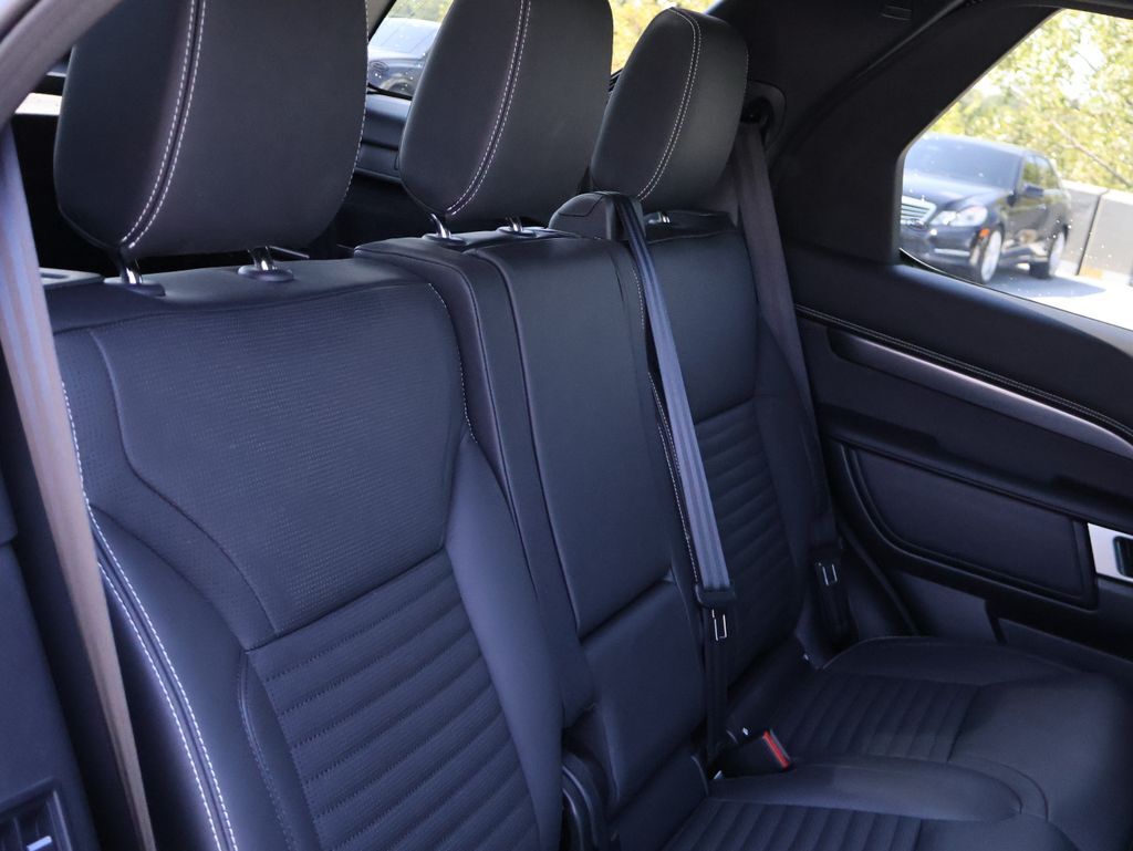 2025 Land Rover Discovery Metropolitan Edition San Clemente CA