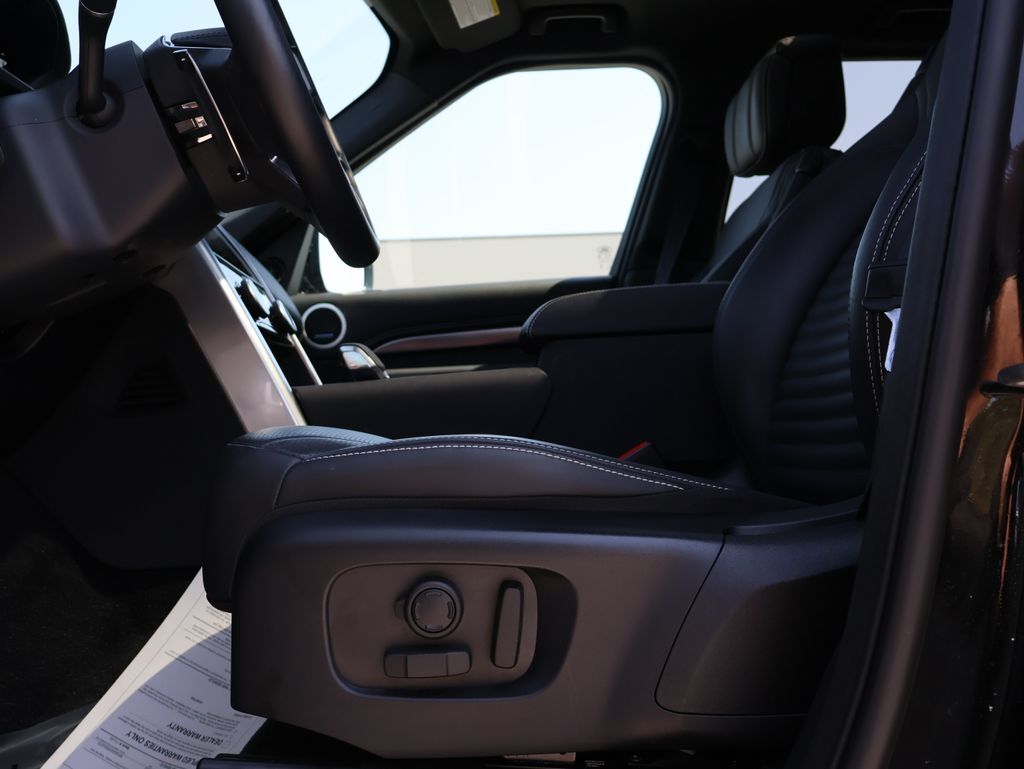 2025 Land Rover Discovery Metropolitan Edition San Clemente CA