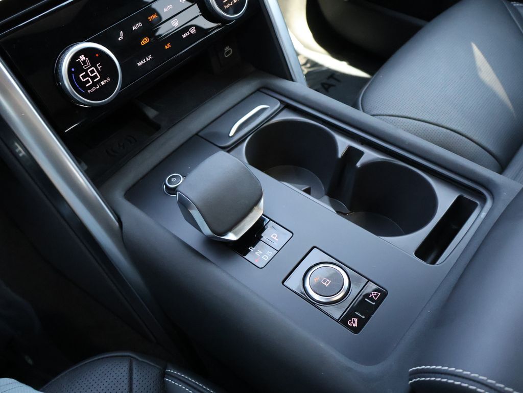 2025 Land Rover Discovery Metropolitan Edition San Clemente CA