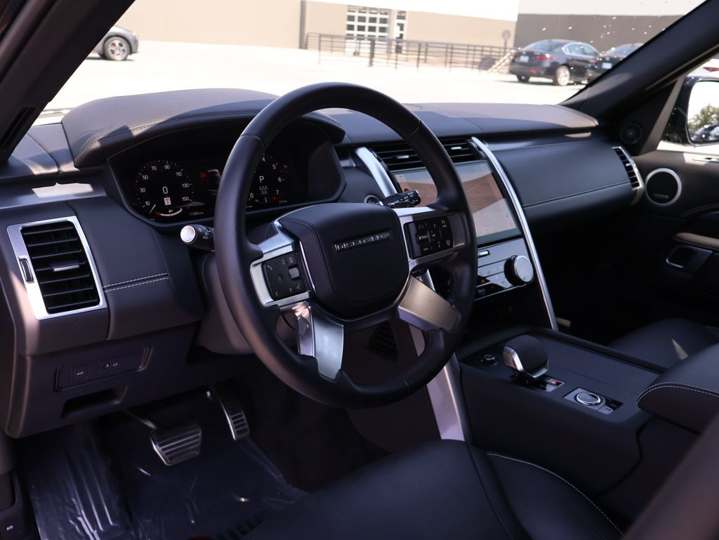 2025 Land Rover Discovery Metropolitan Edition San Clemente CA