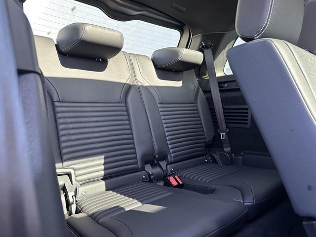 2025 Land Rover Discovery P300 S Tucson AZ