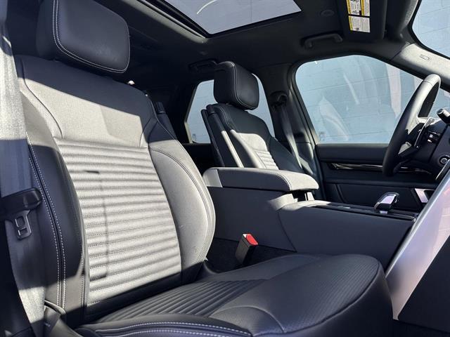 2025 Land Rover Discovery P300 S Tucson AZ