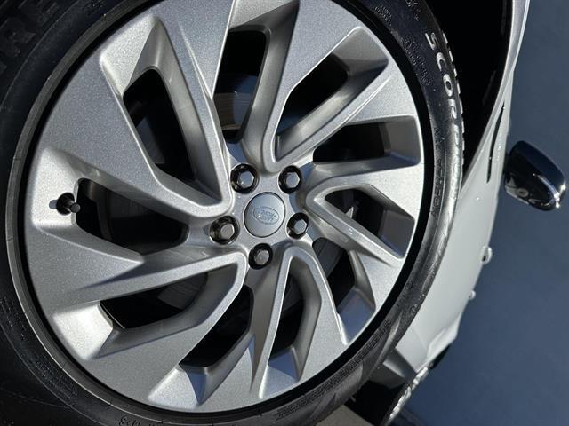 2025 Land Rover Discovery P300 S Tucson AZ