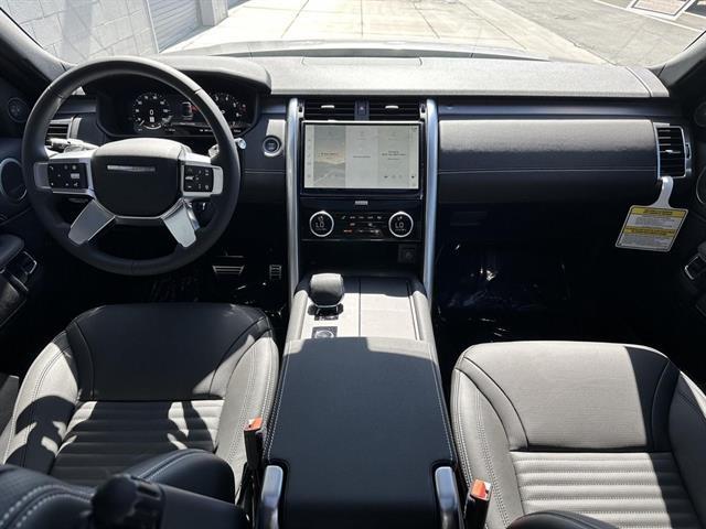 2025 Land Rover Discovery P360 Dynamic SE Tucson AZ
