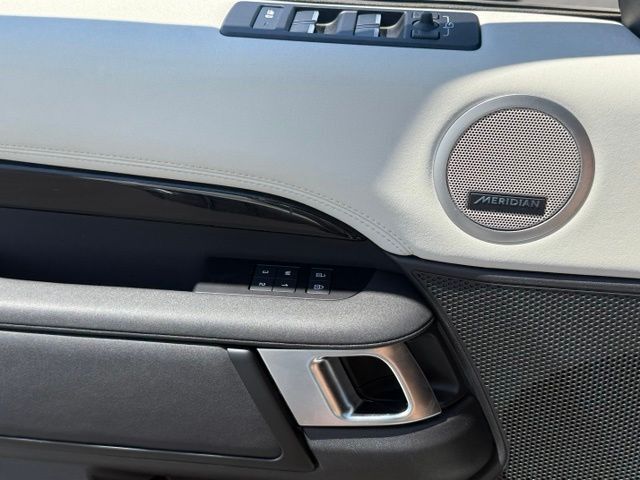 2025 Land Rover Discovery S Albuquerque NM
