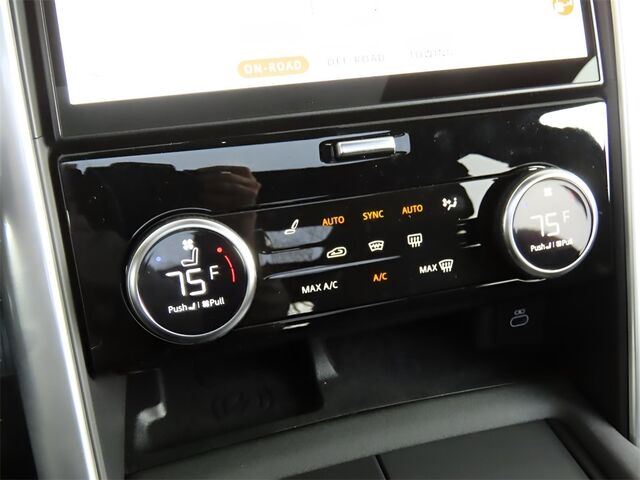 2025 Land Rover Discovery S Oshkosh WI 2025 Land Rover Discovery S Oshkosh WI