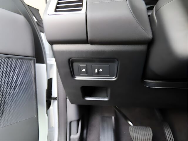 2025 Land Rover Discovery S Oshkosh WI 2025 Land Rover Discovery S Oshkosh WI