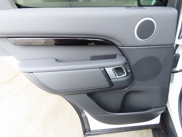 2025 Land Rover Discovery S Oshkosh WI 2025 Land Rover Discovery S Oshkosh WI