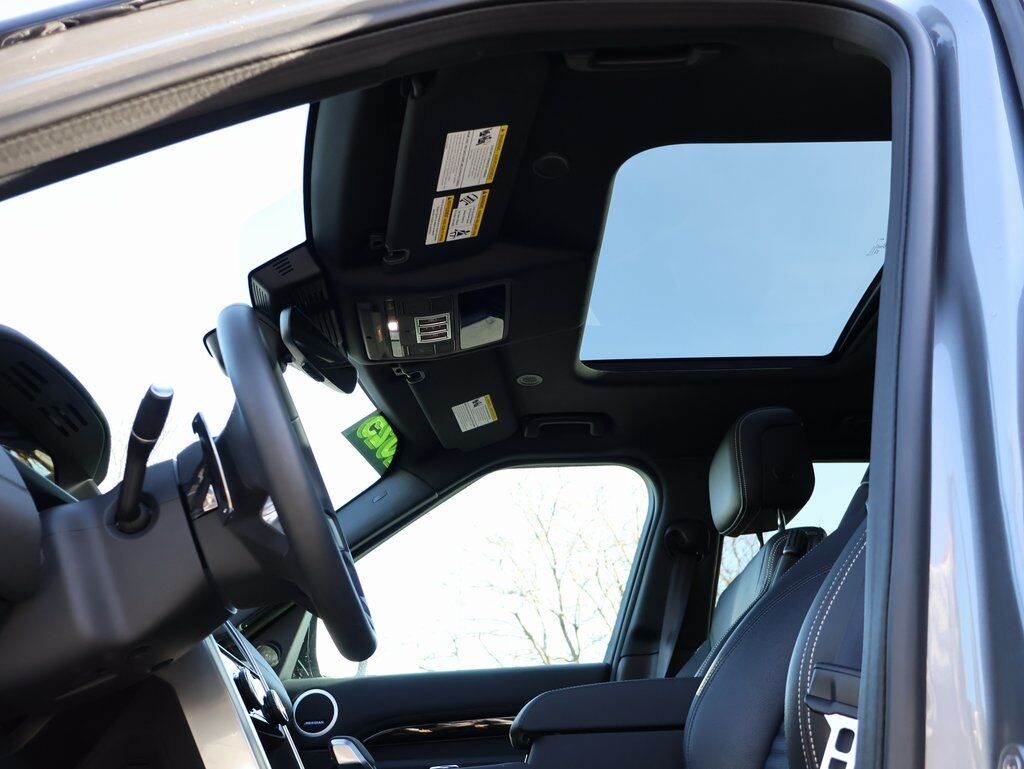 2025 Land Rover Discovery S San Clemente CA