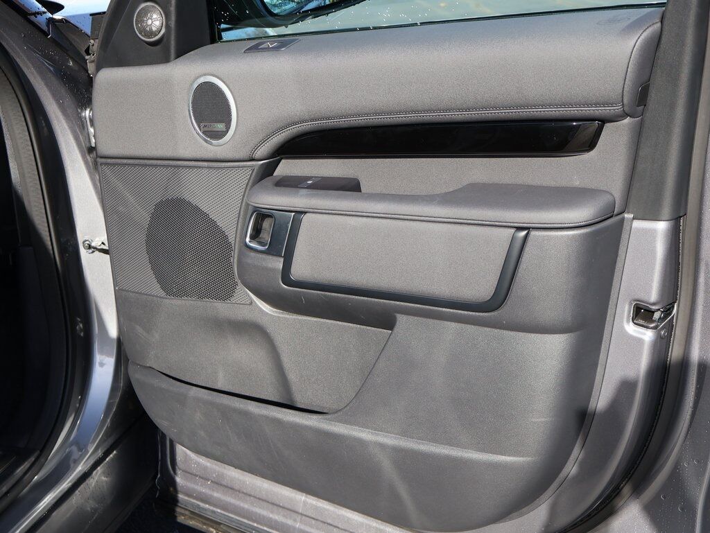 2025 Land Rover Discovery S San Clemente CA