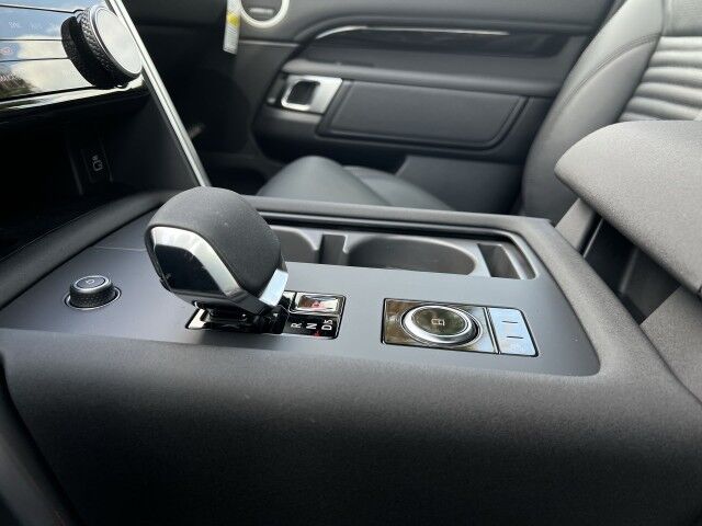 2025 Land Rover Discovery S San Juan TX