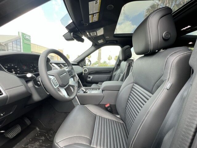 2025 Land Rover Discovery S San Juan TX