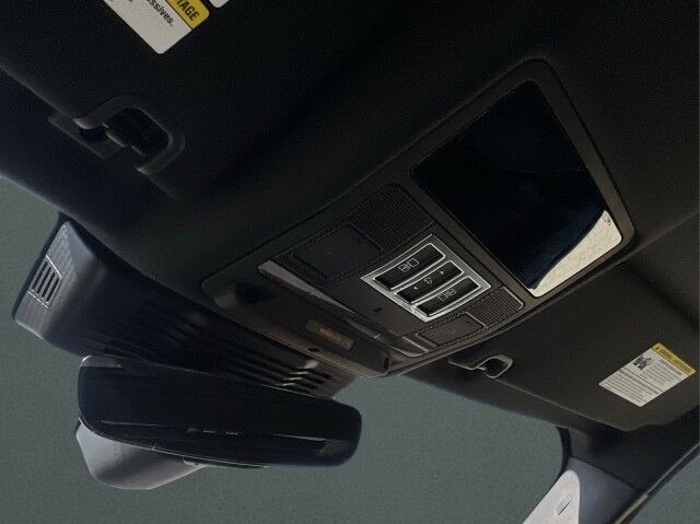 2025 Land Rover Discovery S San Juan TX