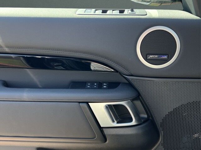 2025 Land Rover Discovery S San Juan TX