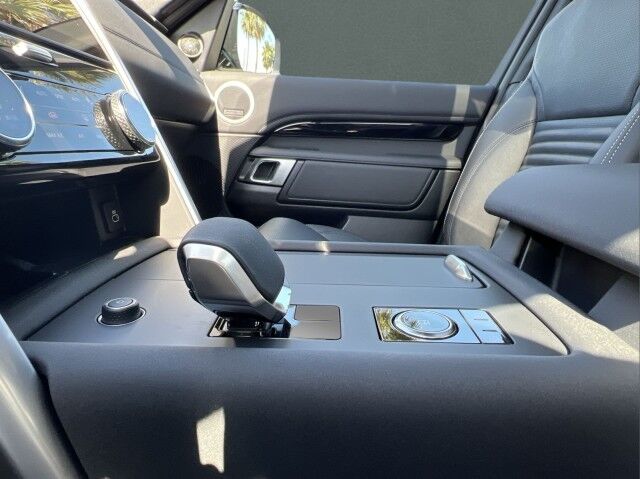 2025 Land Rover Discovery S San Juan TX