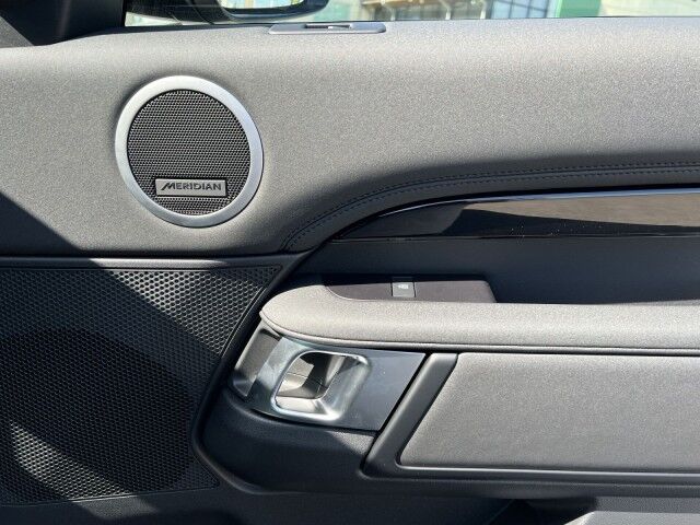 2025 Land Rover Discovery S San Juan TX