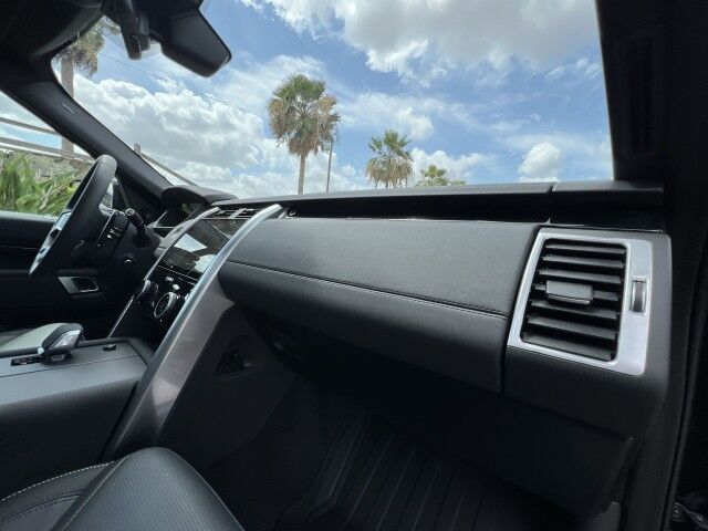 2025 Land Rover Discovery S San Juan TX